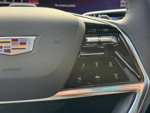 Used 2025 Cadillac Escalade Premium Luxury w/ LPO, Floor Liner Package image 20