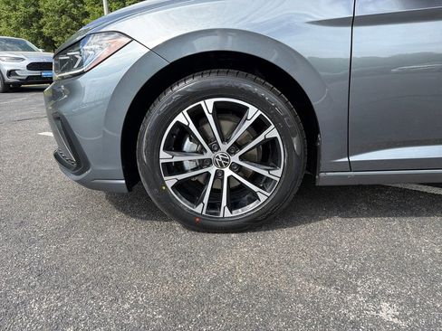 Used 2025 Volkswagen Jetta Sport FWD image 26