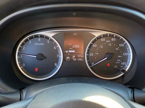 Used 2021 Nissan Kicks S image 15