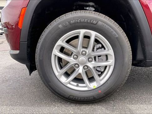New 2026 Jeep Grand Cherokee L Laredo AWD/4WD image 12