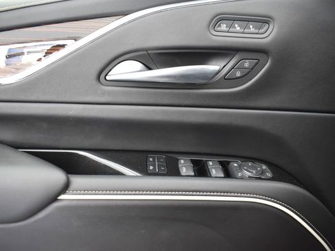 Used 2021 Cadillac Escalade Premium Luxury image 10