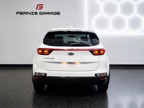 Used 2020 Kia Sportage LX FWD image 17
