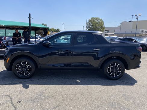 Used 2024 Hyundai Santa Cruz SEL FWD image 8