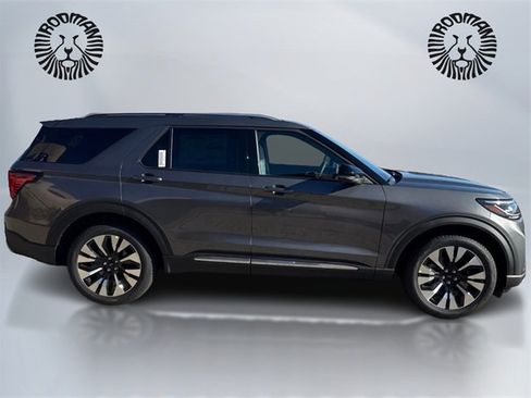 New 2026 Ford Explorer Platinum w/ LUX Leather Package image 4