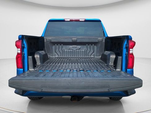 Used 2023 Chevrolet Silverado 1500 RST RWD image 28