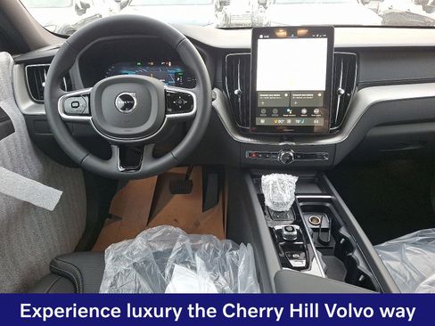 New 2026 Volvo XC60 T8 Ultra w/ Protection Package Premier AWD/4WD image 8