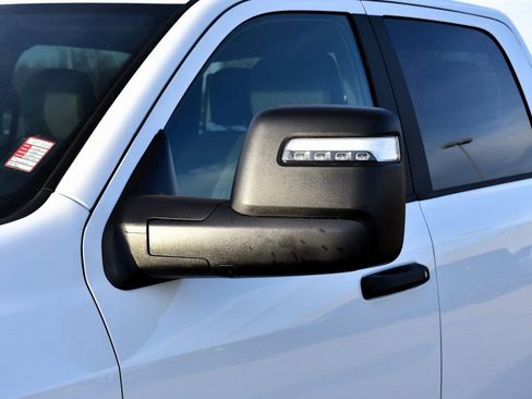 New 2026 RAM 2500 Big Horn AWD/4WD image 8