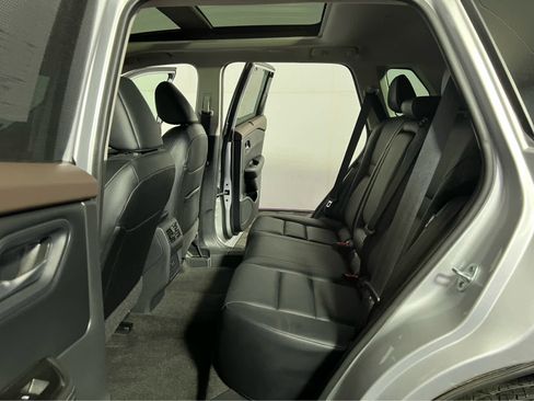 Used 2023 Nissan Rogue SV w/ SV Premium B Package AWD/4WD image 24