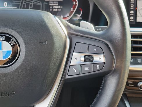 Used 2021 BMW 330i Sedan w/ Premium Package image 6