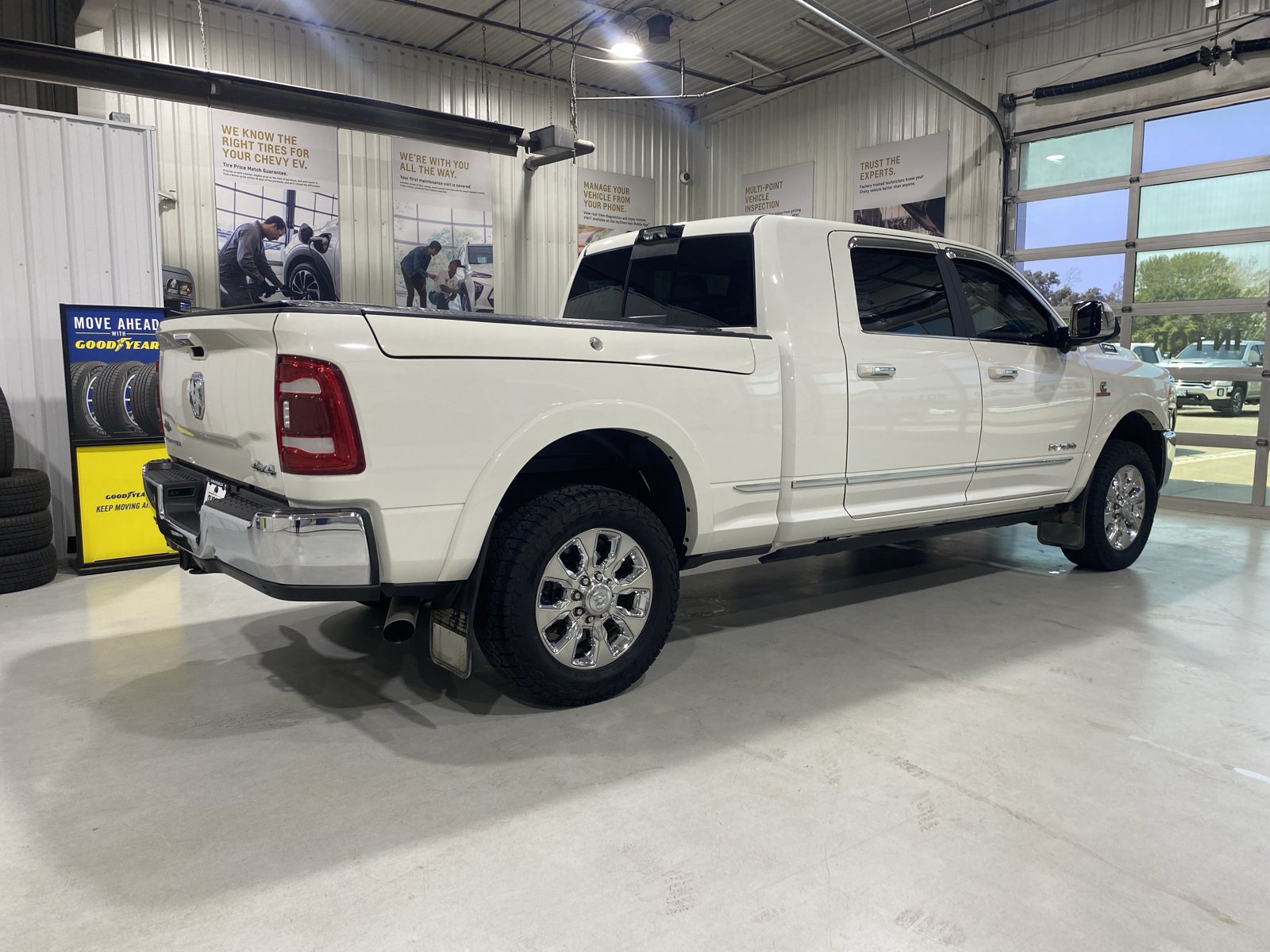 Used 2021 RAM 3500 Limited AWD/4WD image 8