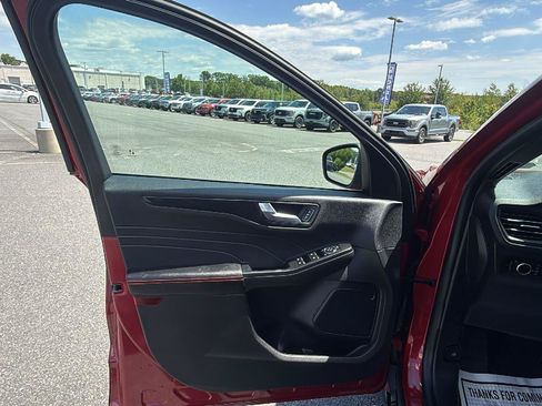 Used 2024 Ford Escape ST-Line w/ Tech Pack #1 AWD/4WD image 24