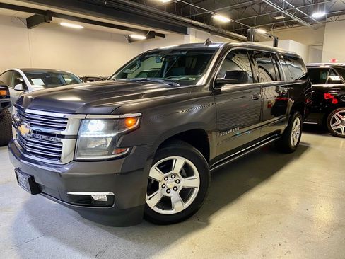 Used 2016 Chevrolet Suburban LTZ image 22