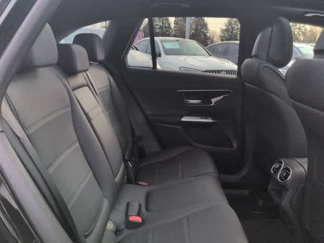 Certified 2026 Mercedes-Benz GLC 300 4MATIC image 21