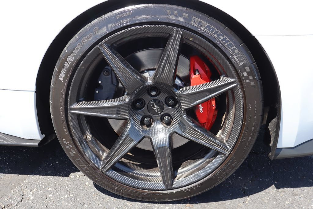 Used 2021 Ford Mustang Shelby GT500 w/ Carbon Fiber Track Pack RWD image 39