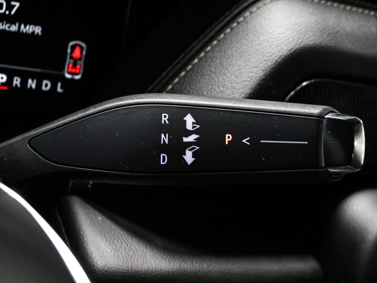 Used 2025 GMC Yukon Elevation AWD/4WD image 38