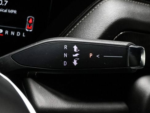 Used 2025 GMC Yukon Elevation AWD/4WD image 38