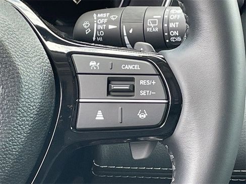 New 2025 Honda Pilot Touring image 15