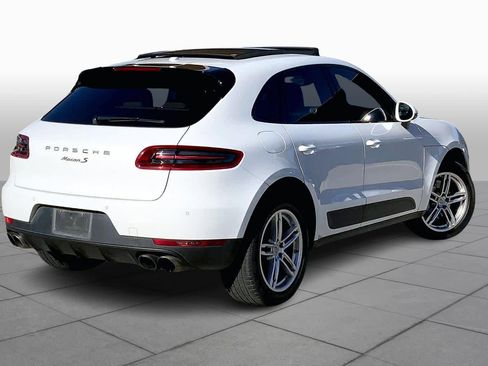 Used 2018 Porsche Macan S image 12