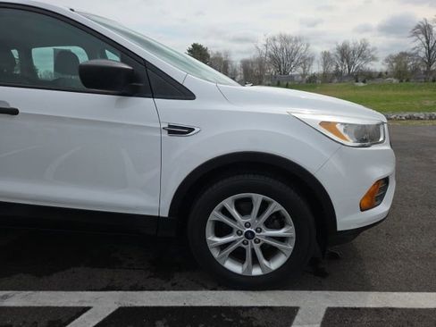 Used 2017 Ford Escape S image 4