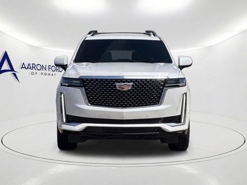 Used 2021 Cadillac Escalade Premium Luxury w/ Driver Assist Tech Package AWD/4WD image 10