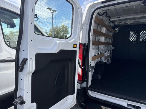 Certified 2023 Ford Transit 250 Low Roof w/ Exterior Upgrade Package image 18