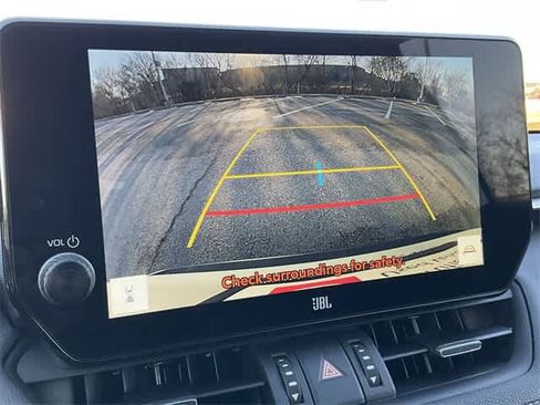 Used 2025 Toyota RAV4 XLE Premium image 22