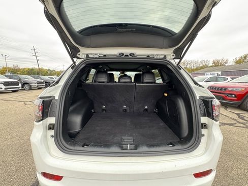 Used 2022 Jeep Compass High Altitude image 5