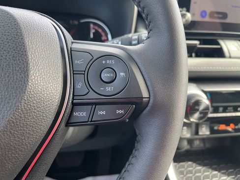 Used 2025 Toyota RAV4 XLE w/ Convenience Package image 61