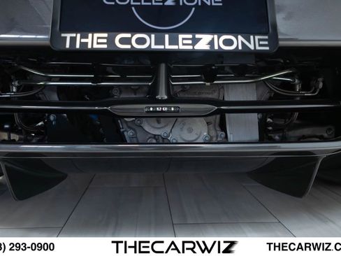 Used 2018 McLaren 720S Performance RWD image 28