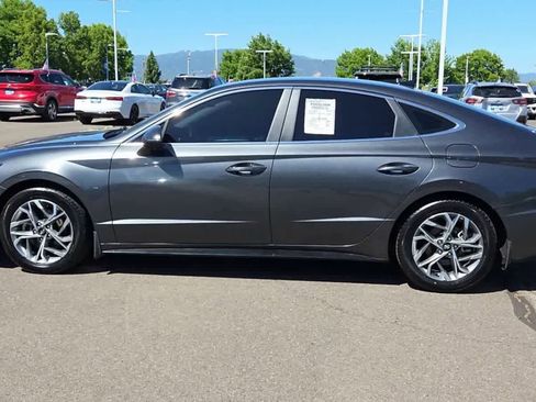 Used 2023 Hyundai Sonata SEL FWD image 5