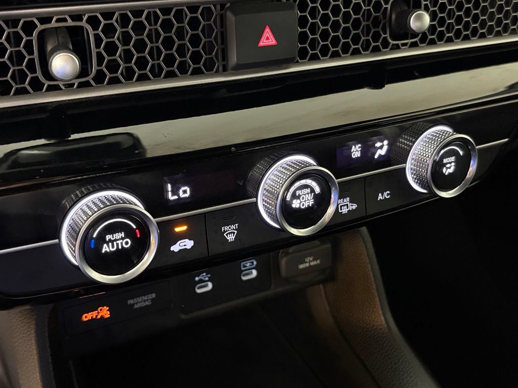 Used 2025 Honda Civic Sport image 30