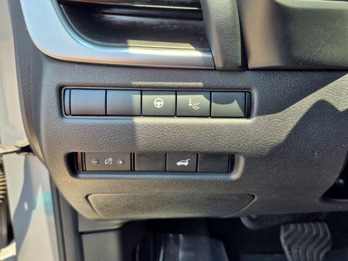 Used 2021 Nissan Rogue Platinum FWD image 31