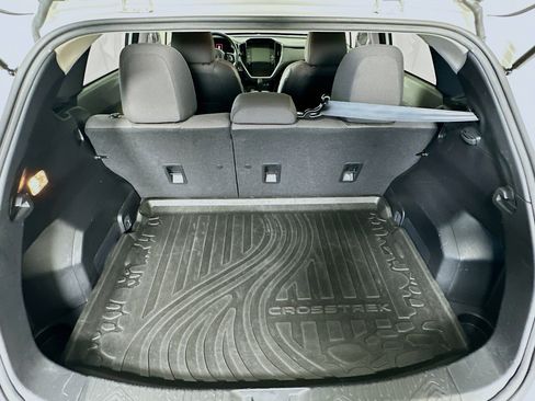 Used 2024 Subaru Crosstrek 2.0i Premium image 27