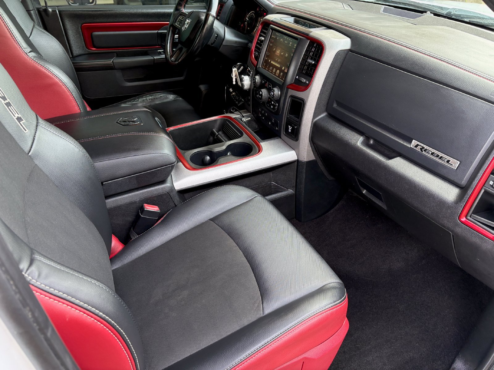 Used 2017 RAM 1500 Rebel AWD/4WD image 29