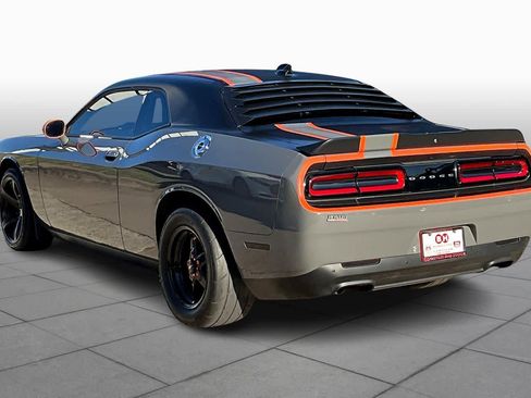 Used 2023 Dodge Challenger SXT w/ Plus Package image 12
