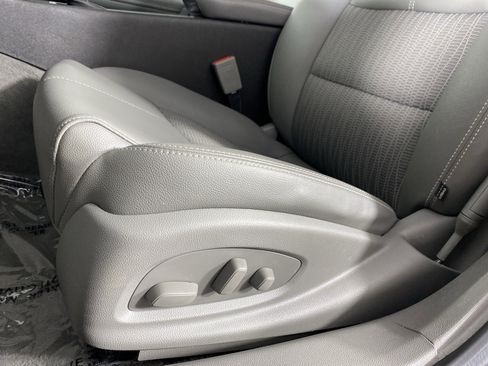 Used 2019 Chevrolet Impala LS FWD image 16