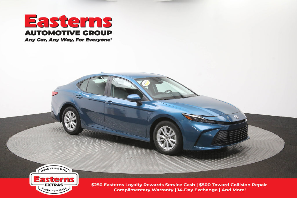 Used 2025 Toyota Camry LE FWD image 48