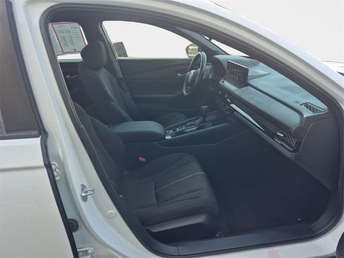 Used 2023 Honda Accord Sport image 19