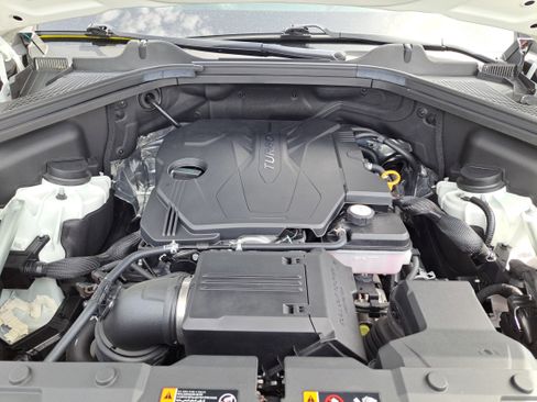 Used 2024 Genesis GV80 2.5T image 18