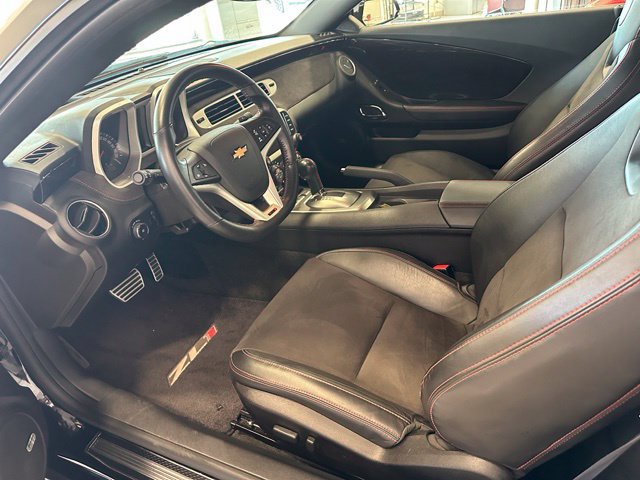 Used 2014 Chevrolet Camaro ZL1 RWD image 9
