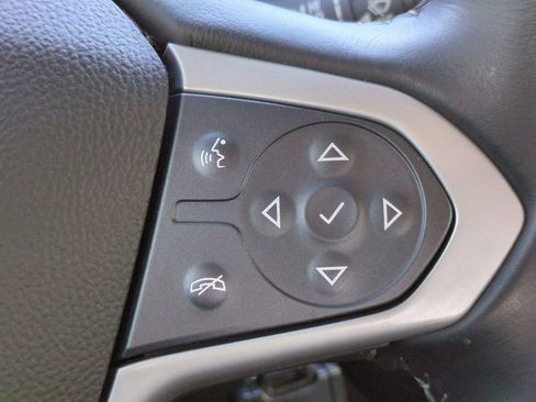 Used 2021 Chevrolet Colorado LT w/ Safety Package image 24