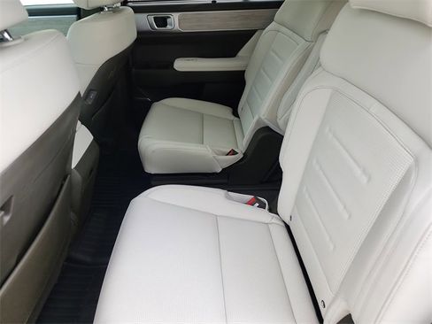 New 2025 Hyundai Santa Fe Calligraphy image 15