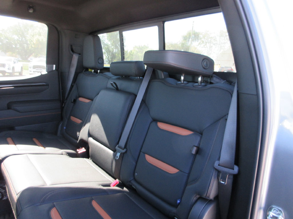 New 2026 GMC Sierra 1500 AT4 w/ AT4 Premium Package AWD/4WD image 13