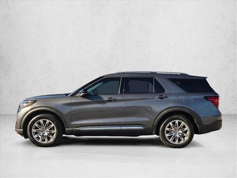 New 2026 Ford Explorer Platinum image 8