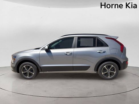 New 2026 Kia Niro LX FWD image 6
