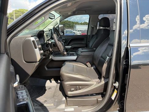 Used 2018 Chevrolet Silverado 2500 LTZ w/ Vortec Plus Package AWD/4WD image 9