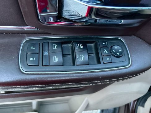 Used 2014 RAM 1500 Laramie Longhorn w/ Convenience Group AWD/4WD image 14