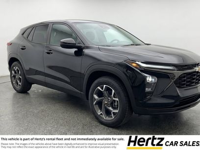Used 2025 Chevrolet Trax LT
