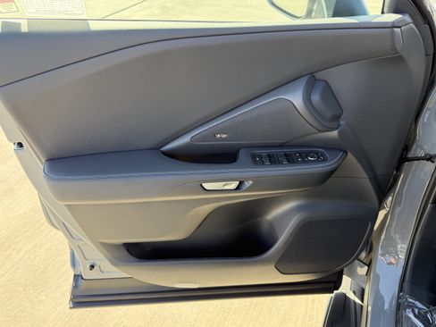 New 2026 Lexus TX 500h AWD image 17