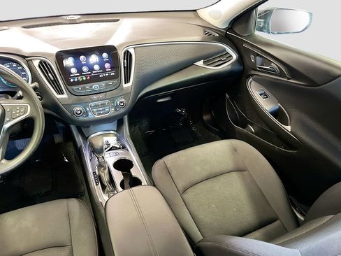 Used 2025 Chevrolet Malibu LT FWD image 22